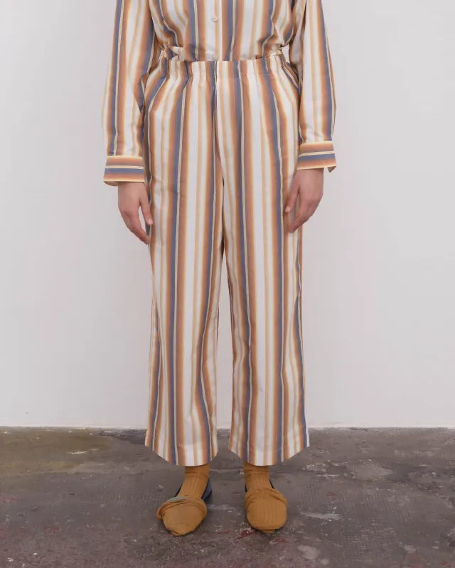 Claude Pants made by Baserange