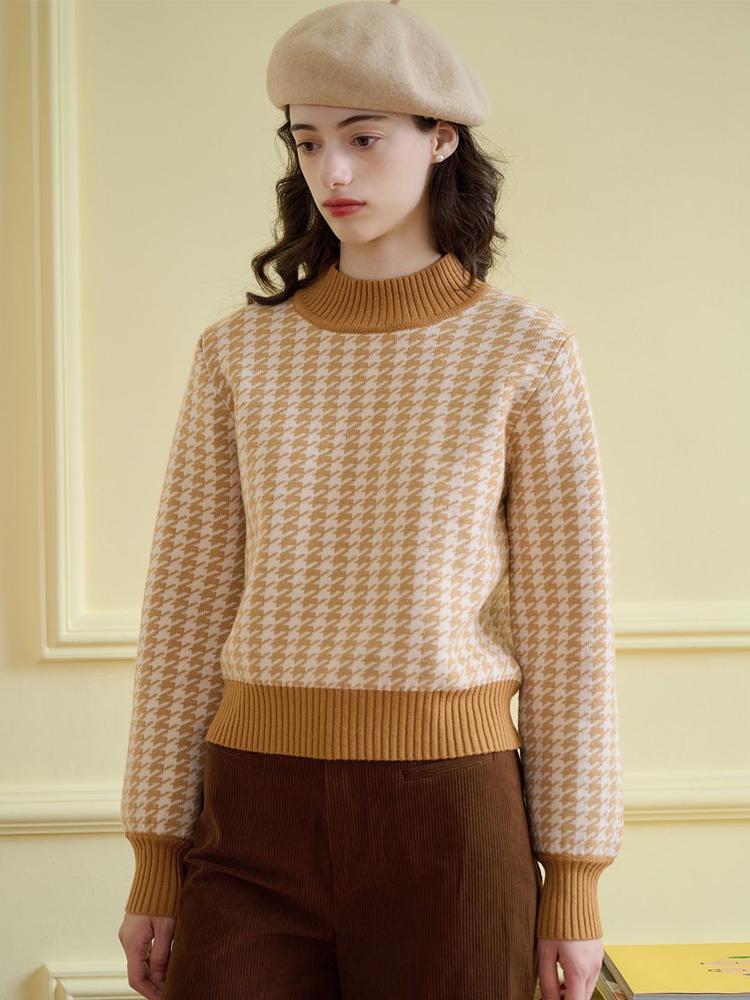 Maya Houndstooth Pattern Contrast Trim Sweater sold by Simple Retro product image thumbnail 3