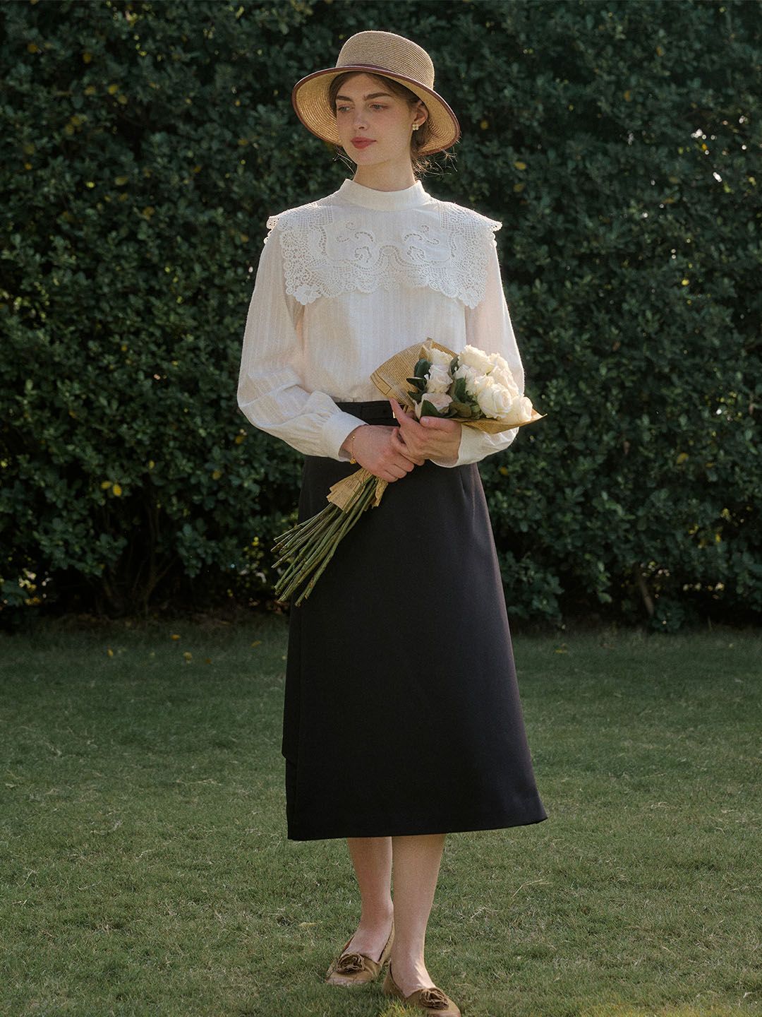 Lena Mock Neck Hollow Lace Patchwork Blouse sold by Simple Retro product image thumbnail 5