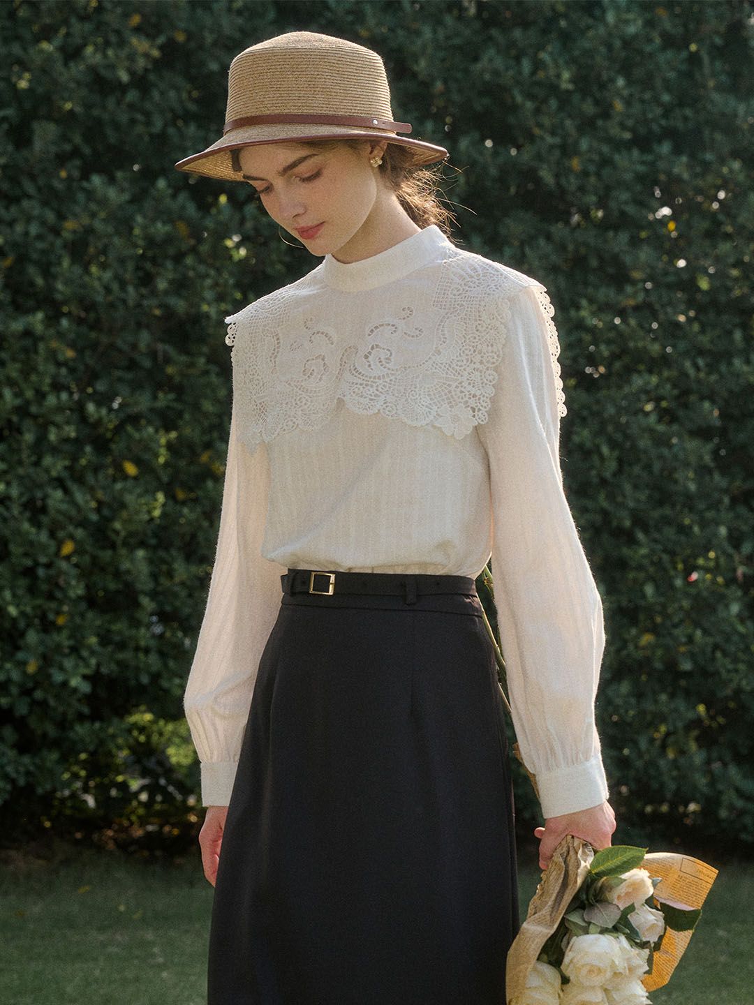 Lena Mock Neck Hollow Lace Patchwork Blouse sold by Simple Retro product image thumbnail 4