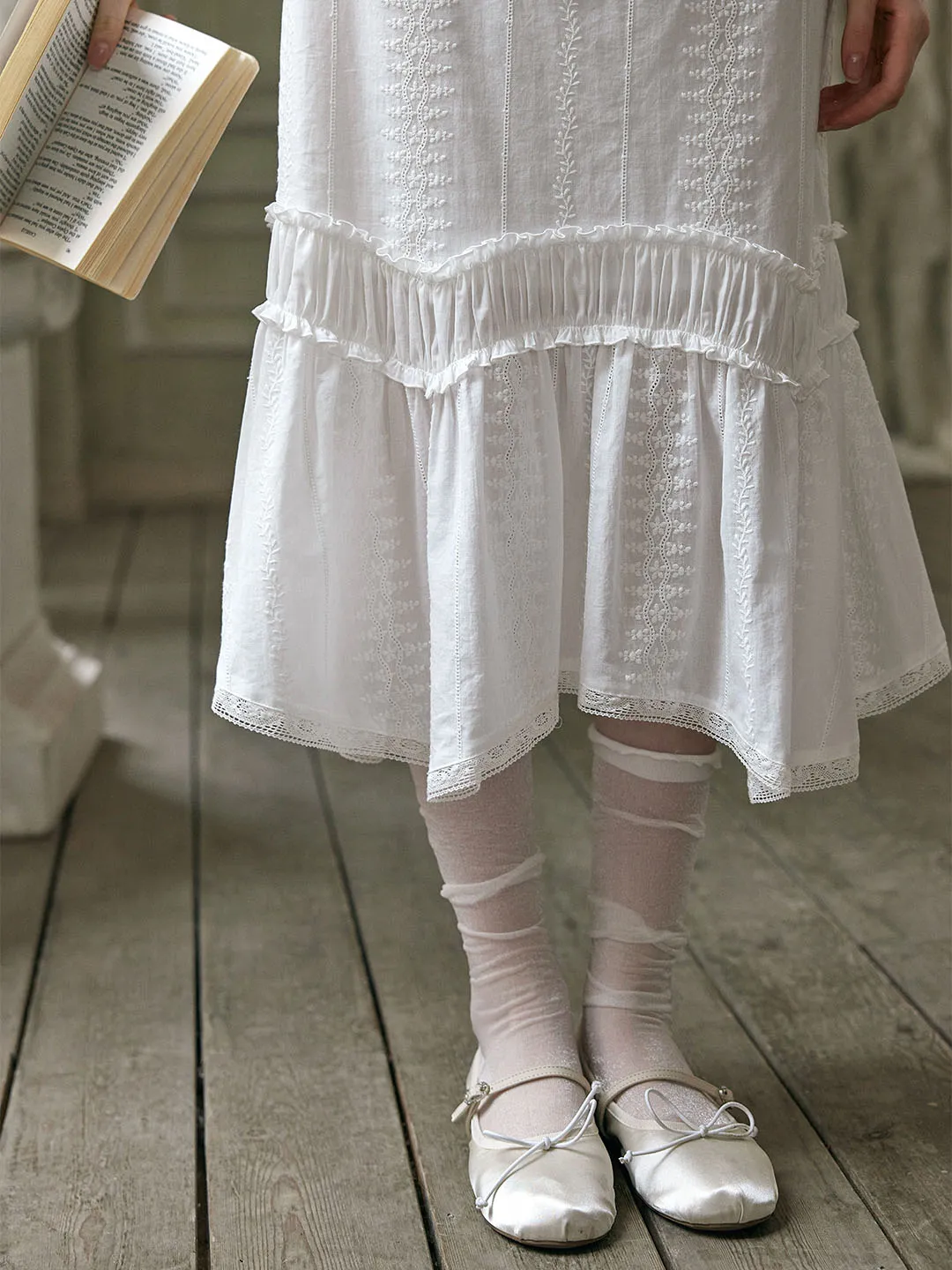 Miley Sweet Lace All Over Embroidered Cotton Skirt sold by Simple Retro product image thumbnail 2