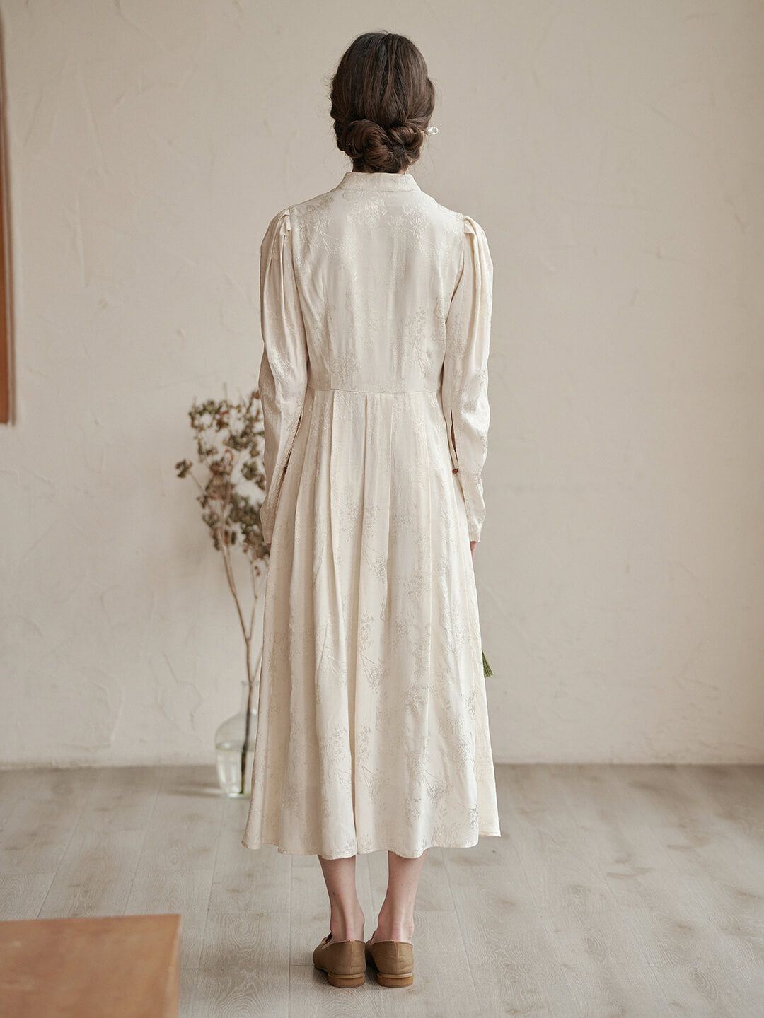 White Petal Pattern Dress sold by Simple Retro product image thumbnail 3