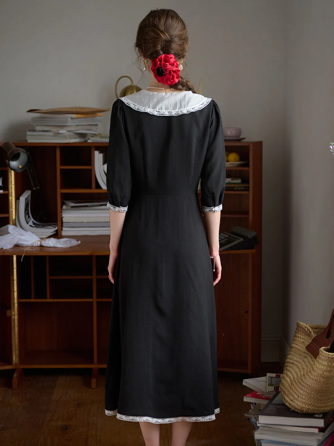 Annabelle Elegant Navy Collar Lace Contrast Dress sold by Simple Retro product image thumbnail 3