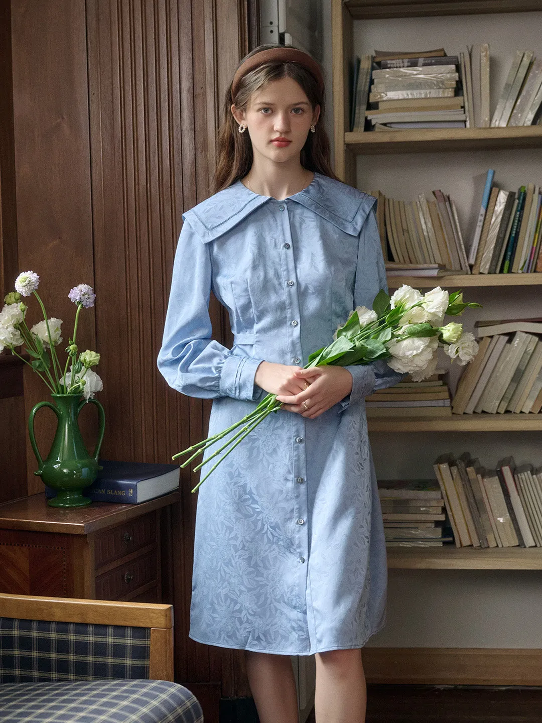 Leyla French Navy Collar Floral Jacquard Satin Dress sold by Simple Retro product image thumbnail 5