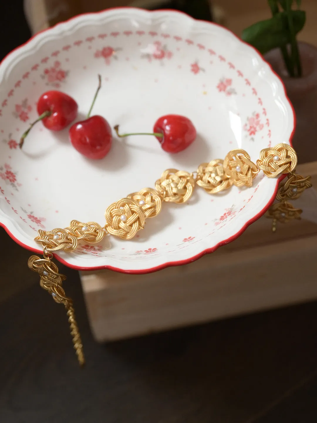 Macaron Retro Gold Necklace sold by Simple Retro product image thumbnail 2