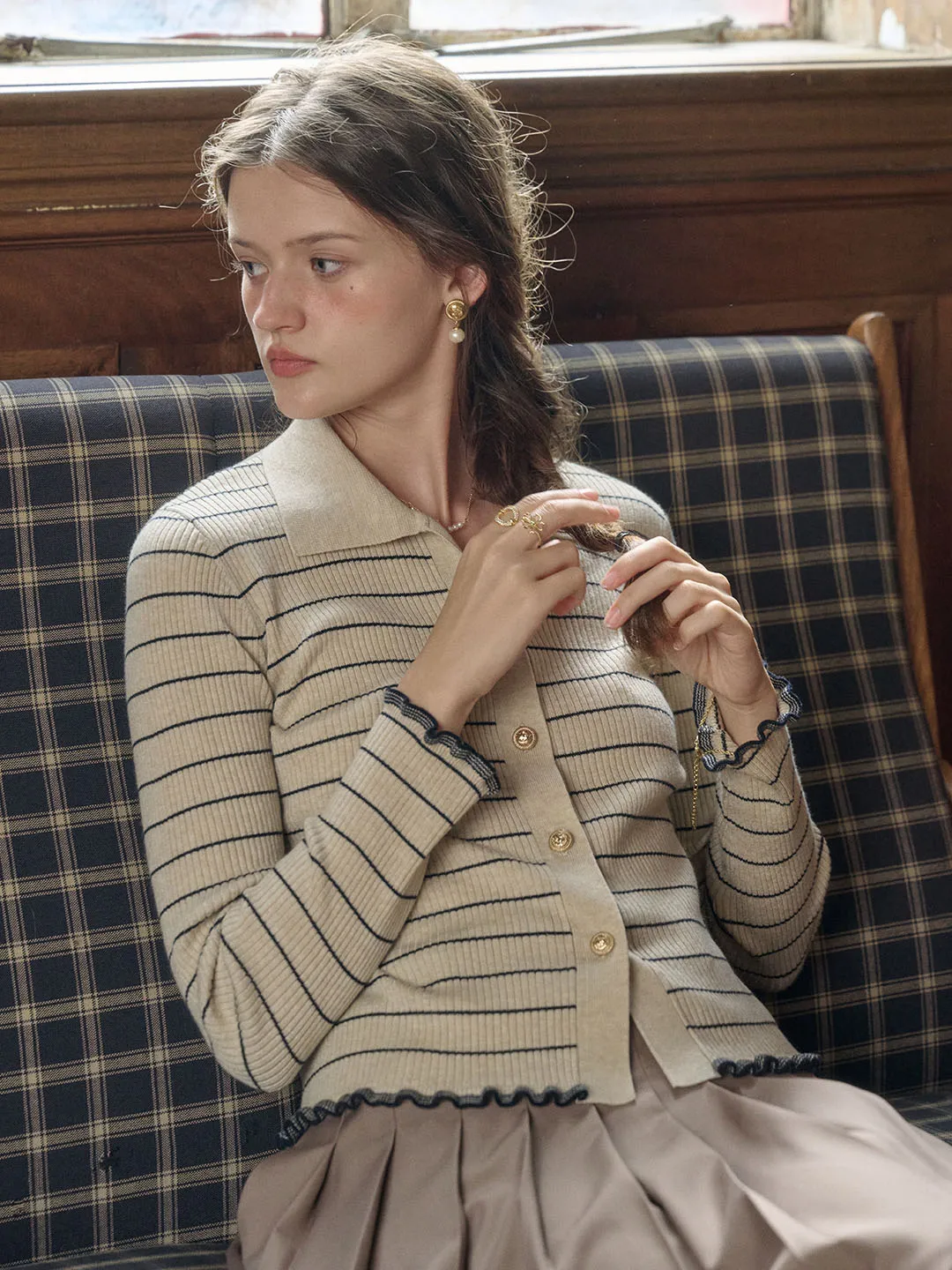 Oakleigh Classic Lapel Striped Knit Cardigan sold by Simple Retro product image thumbnail 5