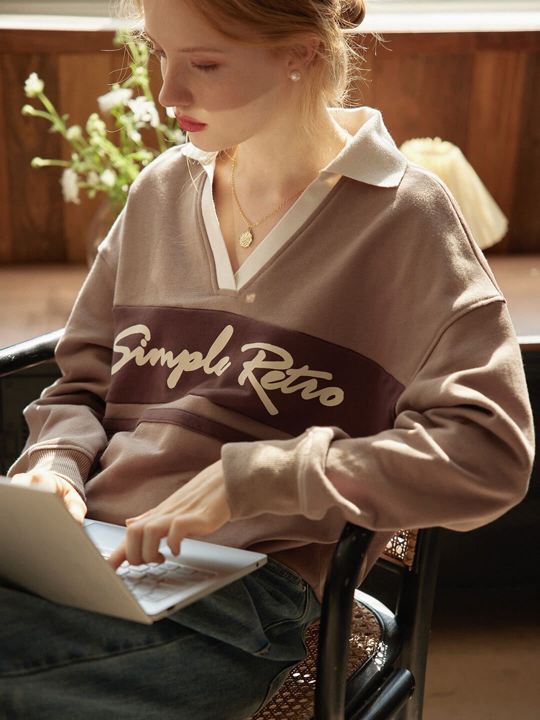 【Final Sale】Ellie Logo Printed Coffee Sweatshirt sold by Simple Retro product image thumbnail 4