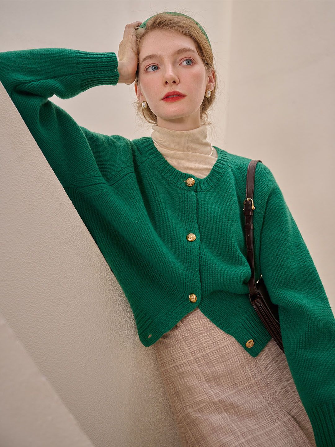 Eliana Retro Crew Neck 100% Wool Sweater Cardigan-Green sold by Simple Retro product image thumbnail 4