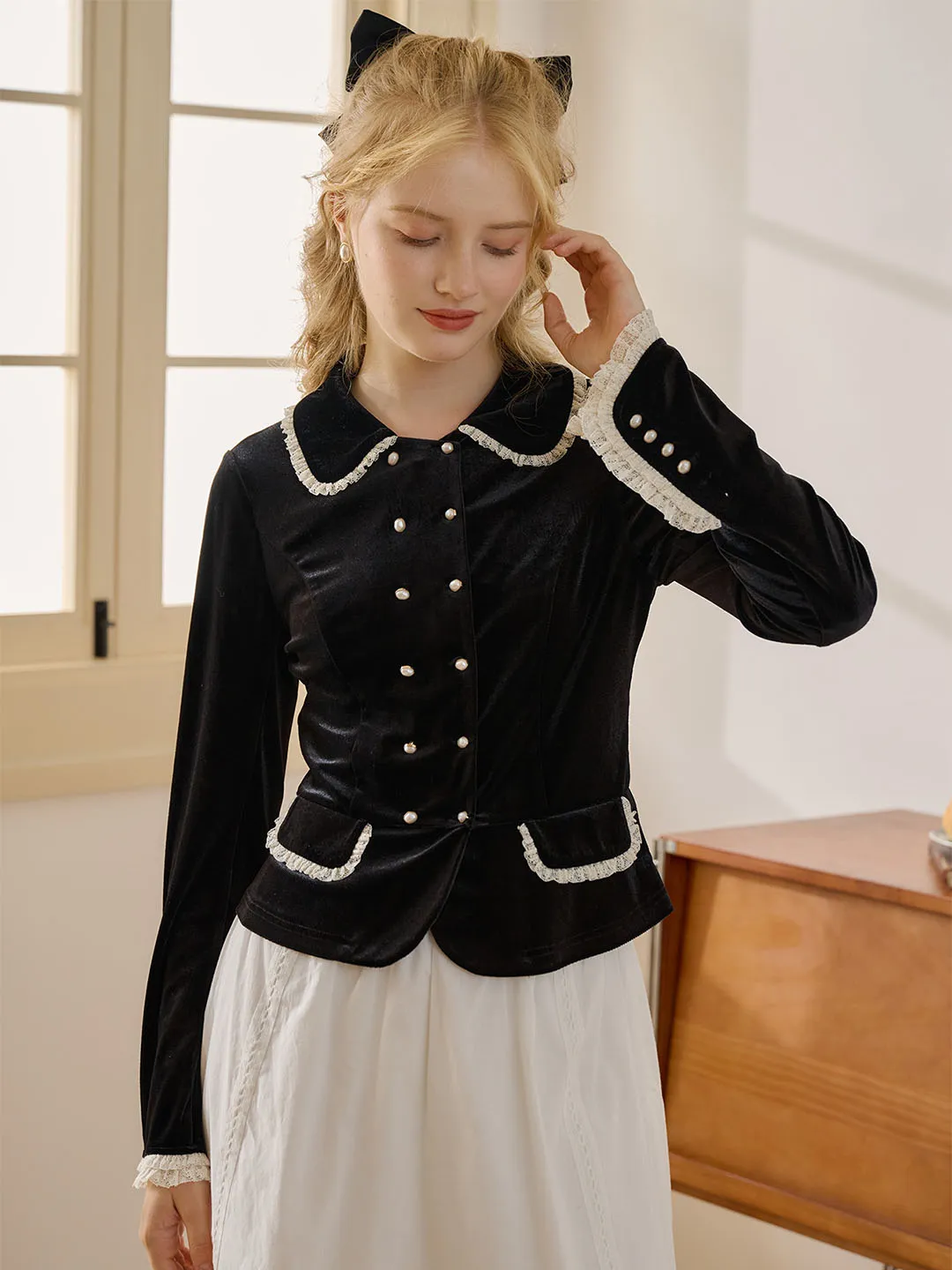 Rose Contrast Trim Button Front Velvet Blouse sold by Simple Retro product image thumbnail 4