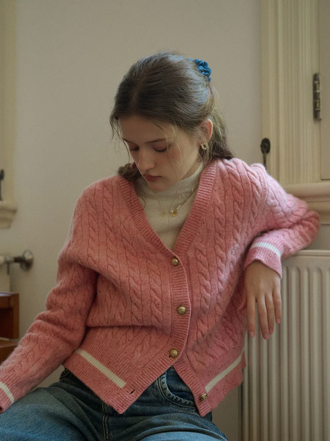 Rosa SR Logo Embroidery V-neck Contrast Striped 100% Wool Cardigan sold by Simple Retro product image thumbnail 4