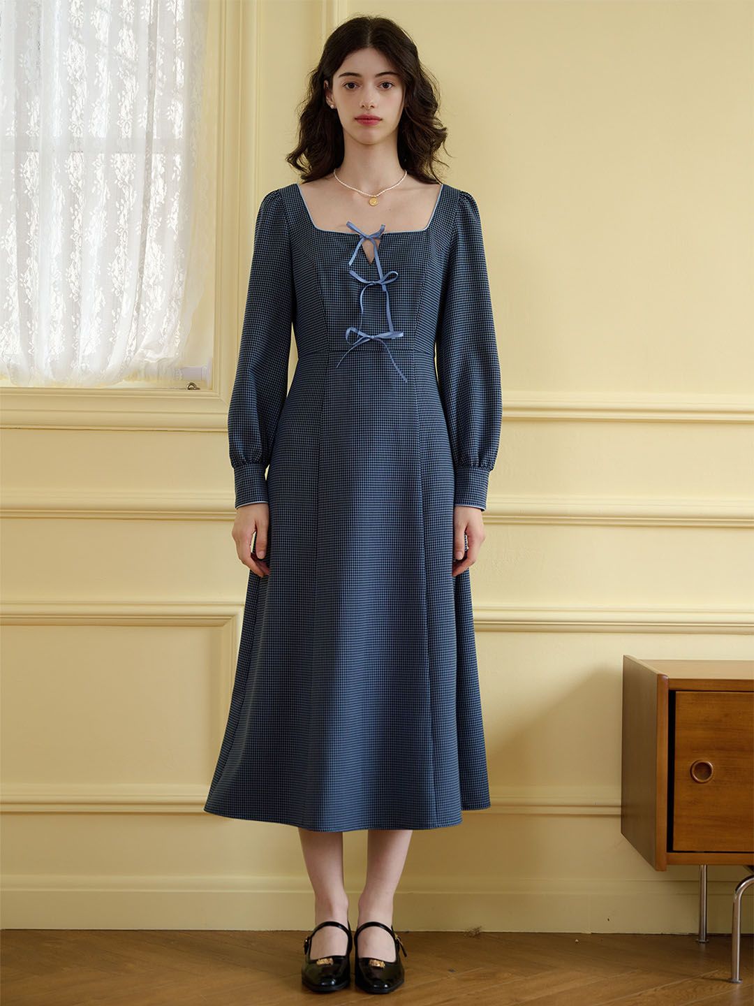 Lyla Gingham Print Bow Front Square Neck Lantern Sleeve Dress sold by Simple Retro product image thumbnail 3