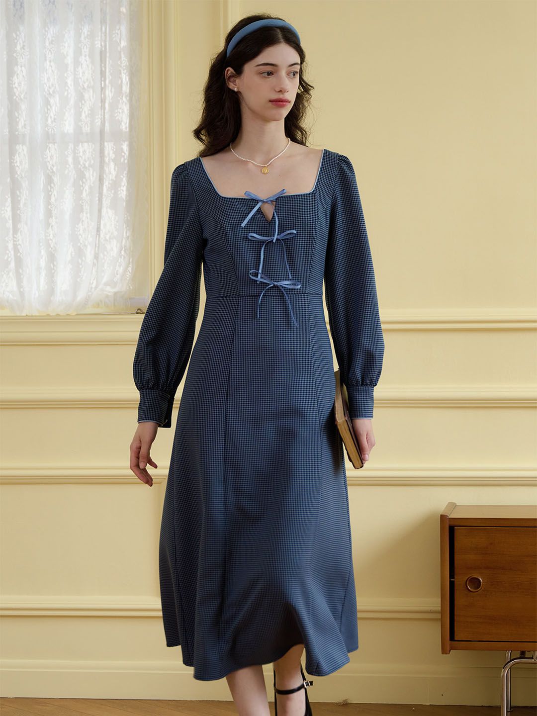 Lyla Gingham Print Bow Front Square Neck Lantern Sleeve Dress sold by Simple Retro product image thumbnail 4