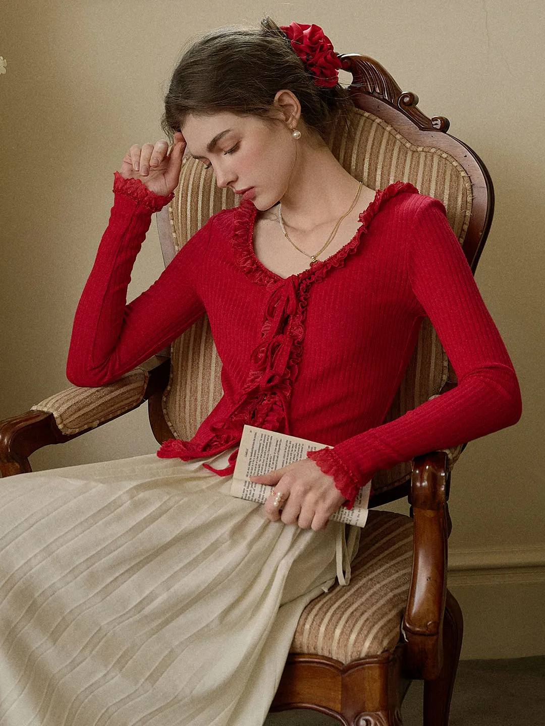 Phoebe U-neck Bow Lace Patchwork Knitted Cardigan sold by Simple Retro product image thumbnail 4