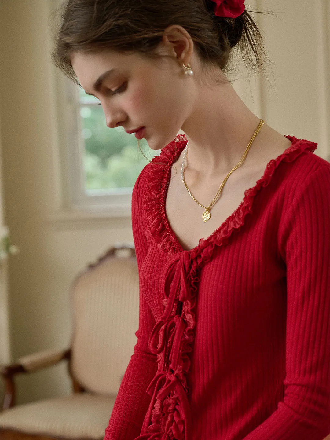 Phoebe U-neck Bow Lace Patchwork Knitted Cardigan sold by Simple Retro product image thumbnail 3