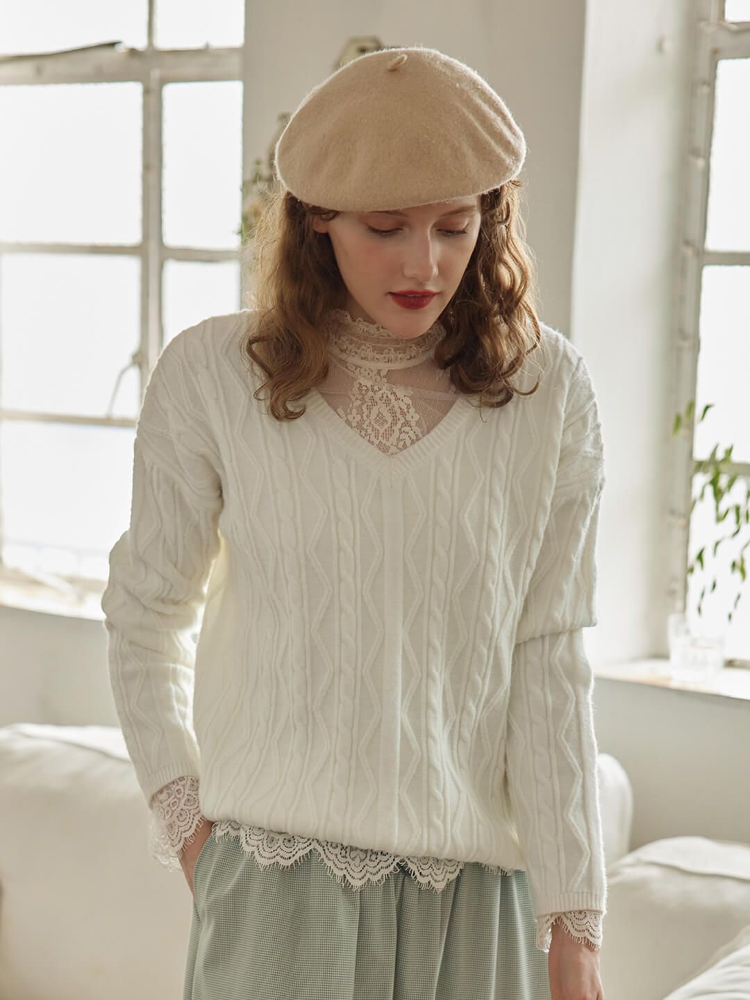 Evie V-neck White Cable Sweater sold by Simple Retro product image thumbnail 4