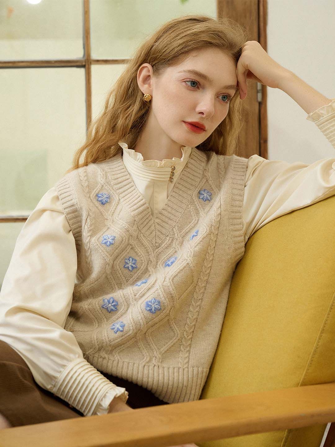 Riley V-Neck Floral Embroidered Sweater Vest sold by Simple Retro product image thumbnail 5