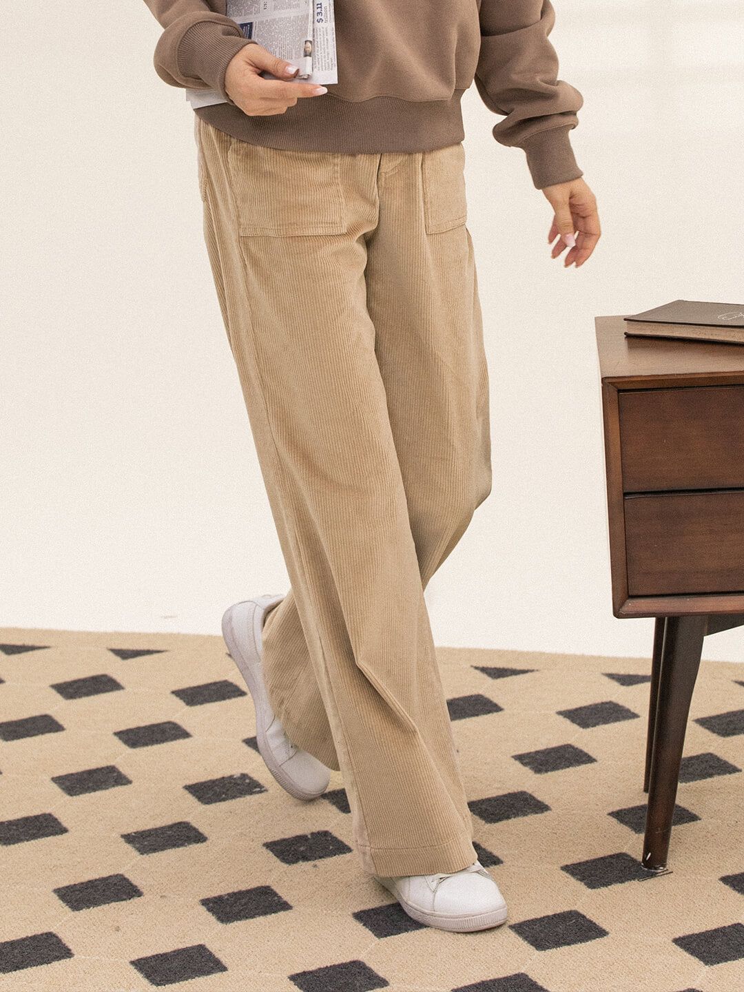 【SALE】Oaklee Bell-bottomed Corduroy Trousers sold by Simple Retro