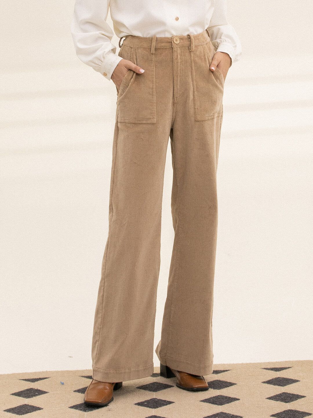 【SALE】Oaklee Bell-bottomed Corduroy Trousers sold by Simple Retro product image thumbnail 4