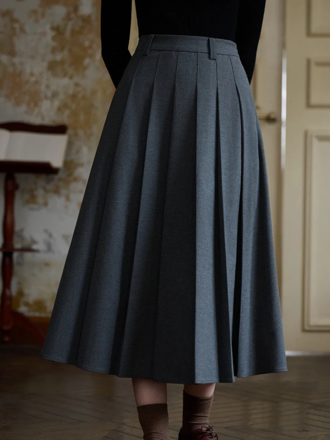 Linda Versatile Silhouette A-line Pleats Skirt sold by Simple Retro product image thumbnail 4