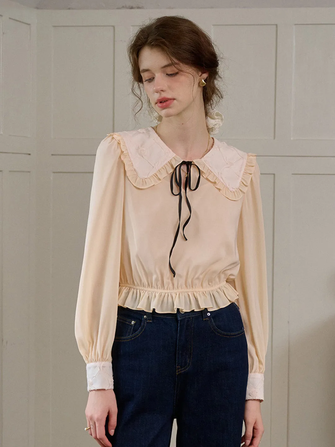 【Final Sale】Jolie Doll Collar Contrasting Lace-up Pleated Blouse sold by Simple Retro