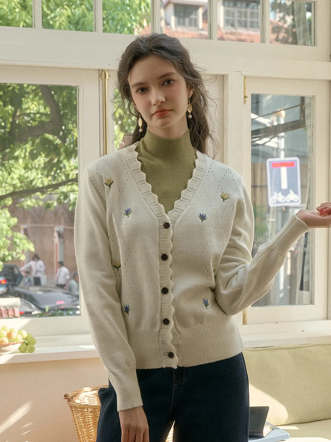 【 Final Sale】Vivian V-Neck Contrasting Embroidery Cardigan sold by Simple Retro product image thumbnail 4