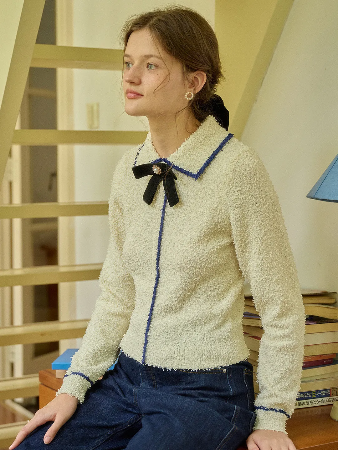 【Final Sale】Paige V-Neck Contrasting Trim Bow Sweater sold by Simple Retro product image thumbnail 4