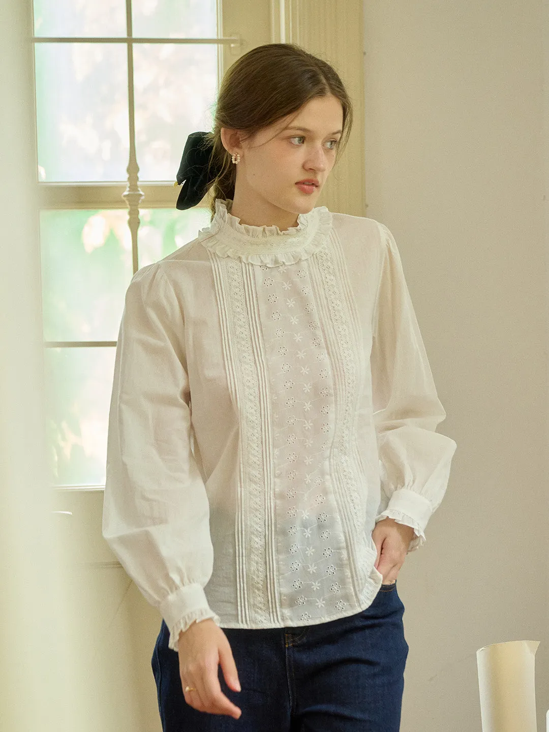 【Final Sale】Kiana Vintage Trim Mock Neck Lace Panel Floral Embroidered Cotton Eedwardian Style Blouse sold by Simple Retro product image thumbnail 4