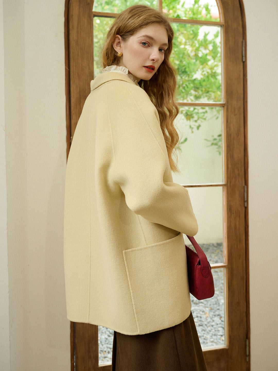 Kinsley Classic Notched Lapel 100% Wool Coat sold by Simple Retro product image thumbnail 7