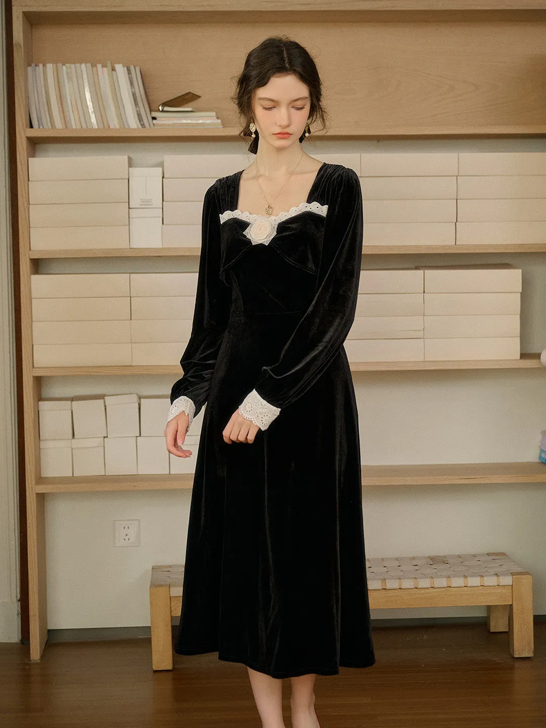 【Final Sale】Valentina Square Collar Rose Dress sold by Simple Retro