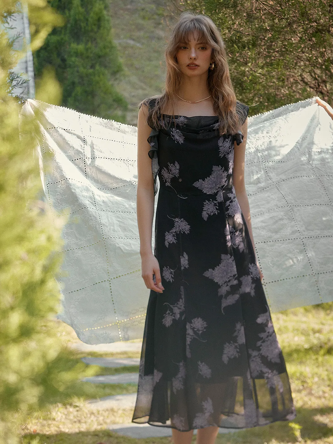 Raina Square Neck Ruffle Sleeve Dress sold by Simple Retro product image thumbnail 3