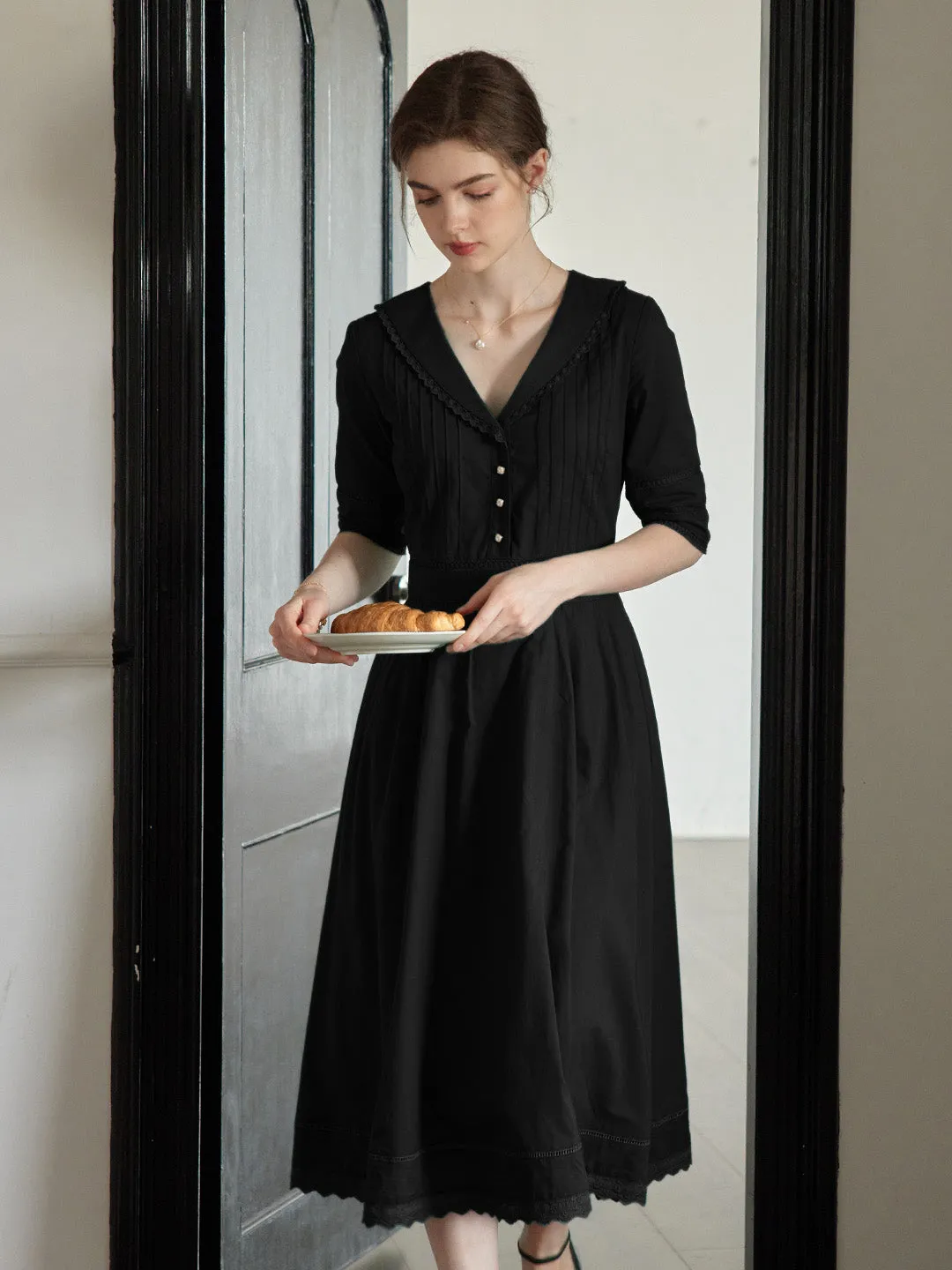 Fiona 100% Cotton Black Midi Dress sold by Simple Retro product image thumbnail 3