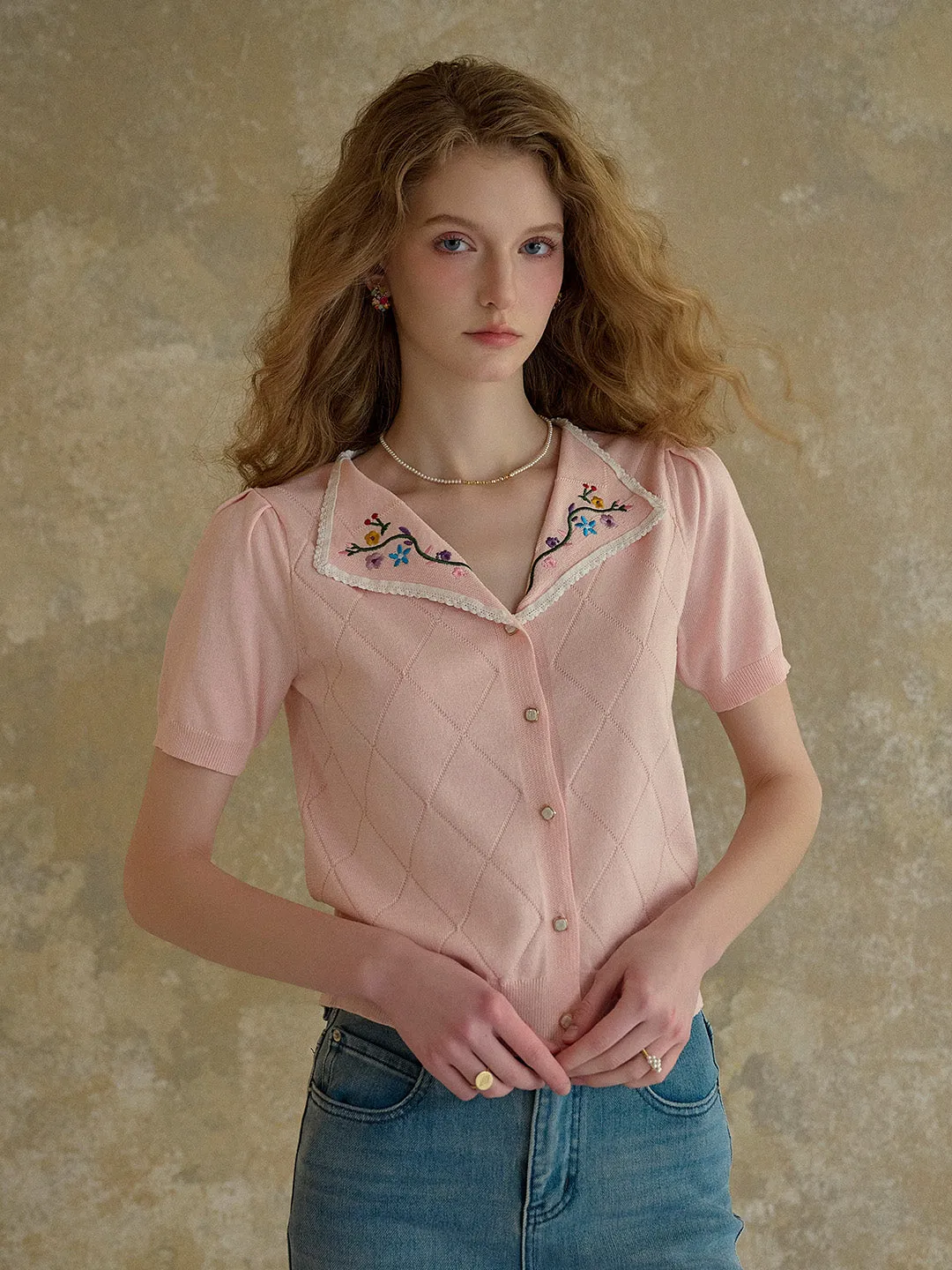 【Final Sale】Anneliese V-Neck Embroidery Knit Blouse sold by Simple Retro product image thumbnail 4