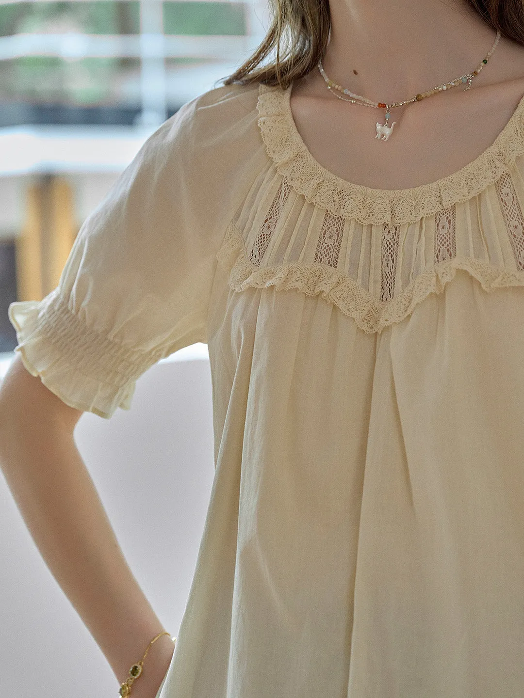 【Final Sale】Juliette Round Neck Lace 100% Cotton Blouse sold by Simple Retro product image thumbnail 2