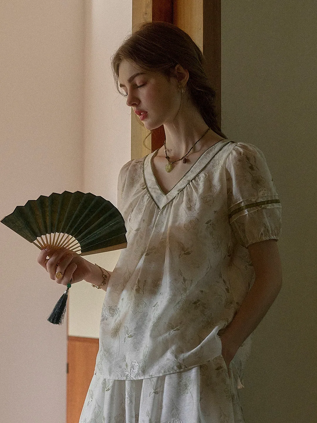 Olivia V-Neck Embroidery Floral Blouse sold by Simple Retro product image thumbnail 3