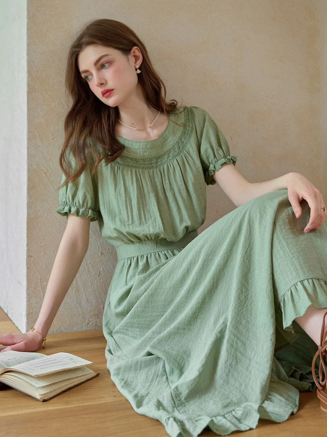 【Final Sale】Emerie Round Neck Puff Sleeve Dress sold by Simple Retro product image thumbnail 3