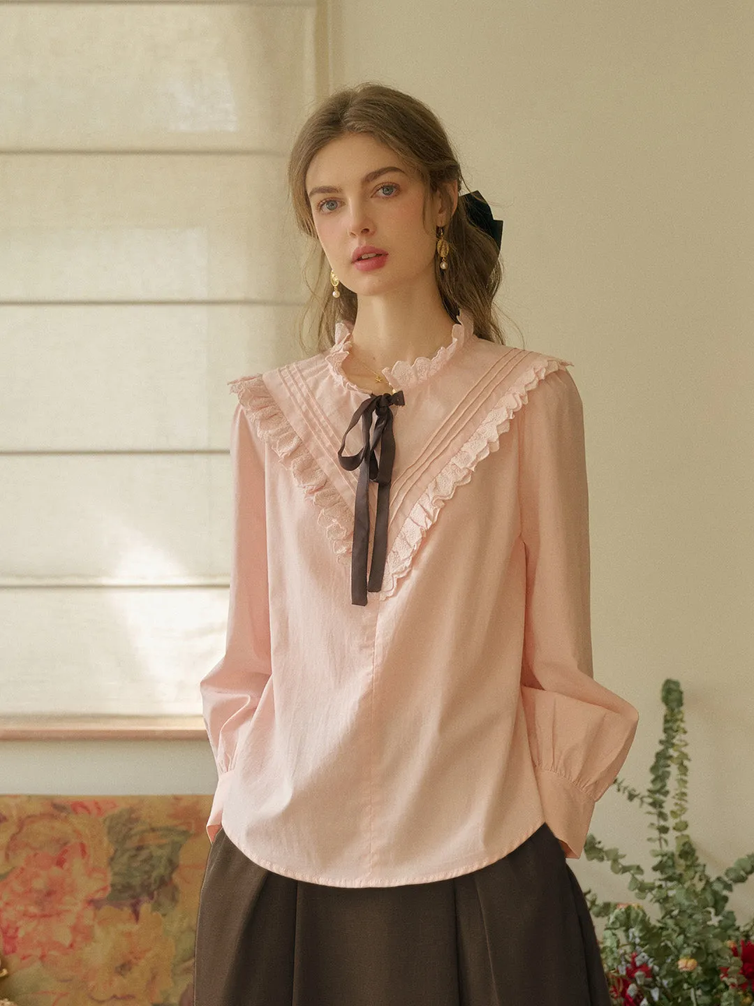 【Final Sale】Yareli Vintage Lace Panel Contrasting Lace-up Round Neck Blouse - Pink sold by Simple Retro product image thumbnail 3