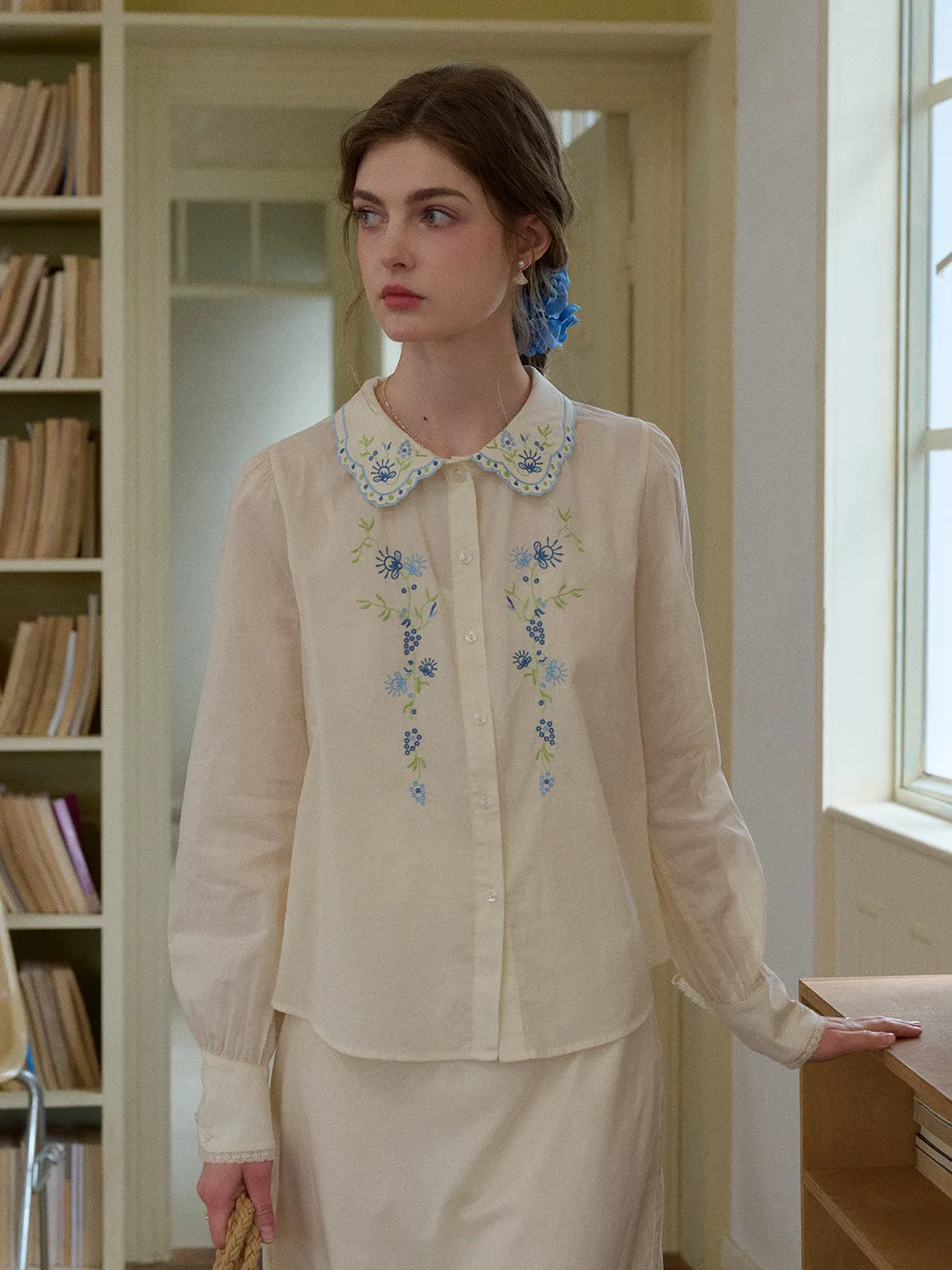 Luciana Peter Pan Collar Embroidery 100% Cotton Blouse sold by Simple Retro product image thumbnail 3