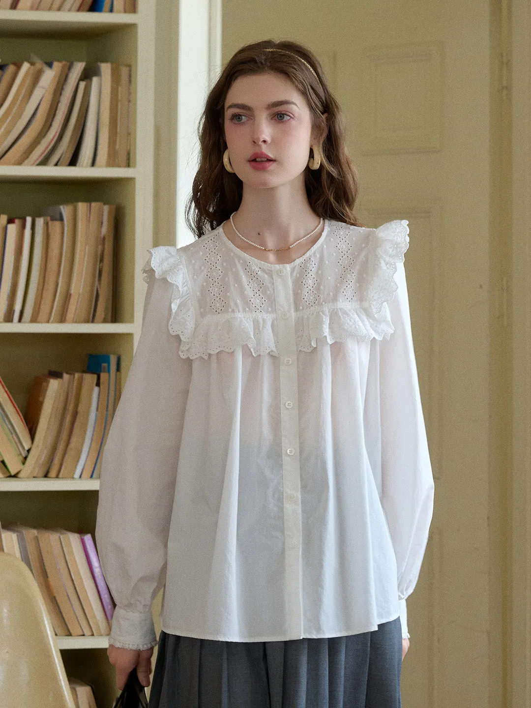 Danna Round Neck Lace Trim Blouse sold by Simple Retro product image thumbnail 3