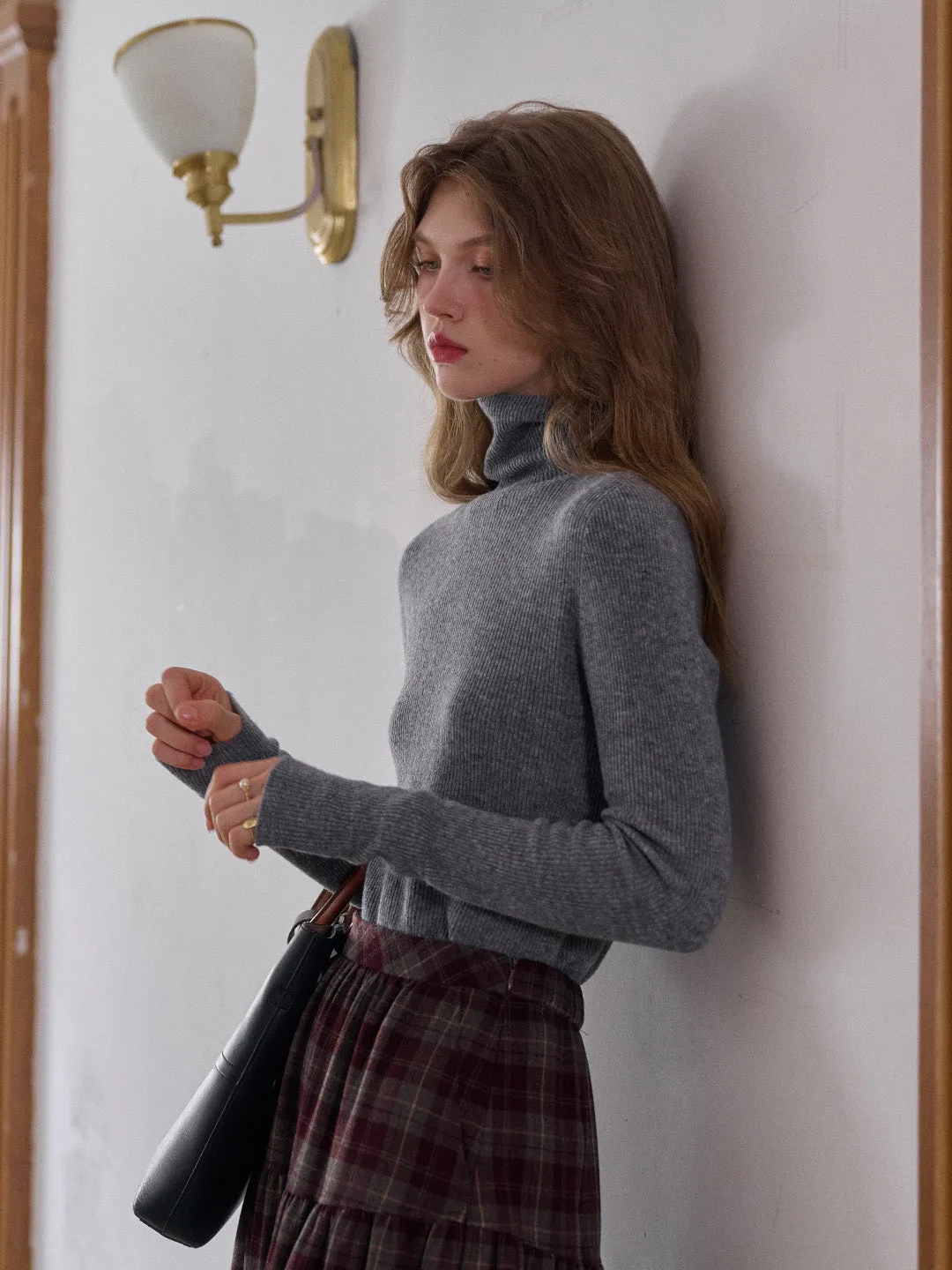 Erin Turtleneck 100% Wool Sweater sold by Simple Retro product image thumbnail 4