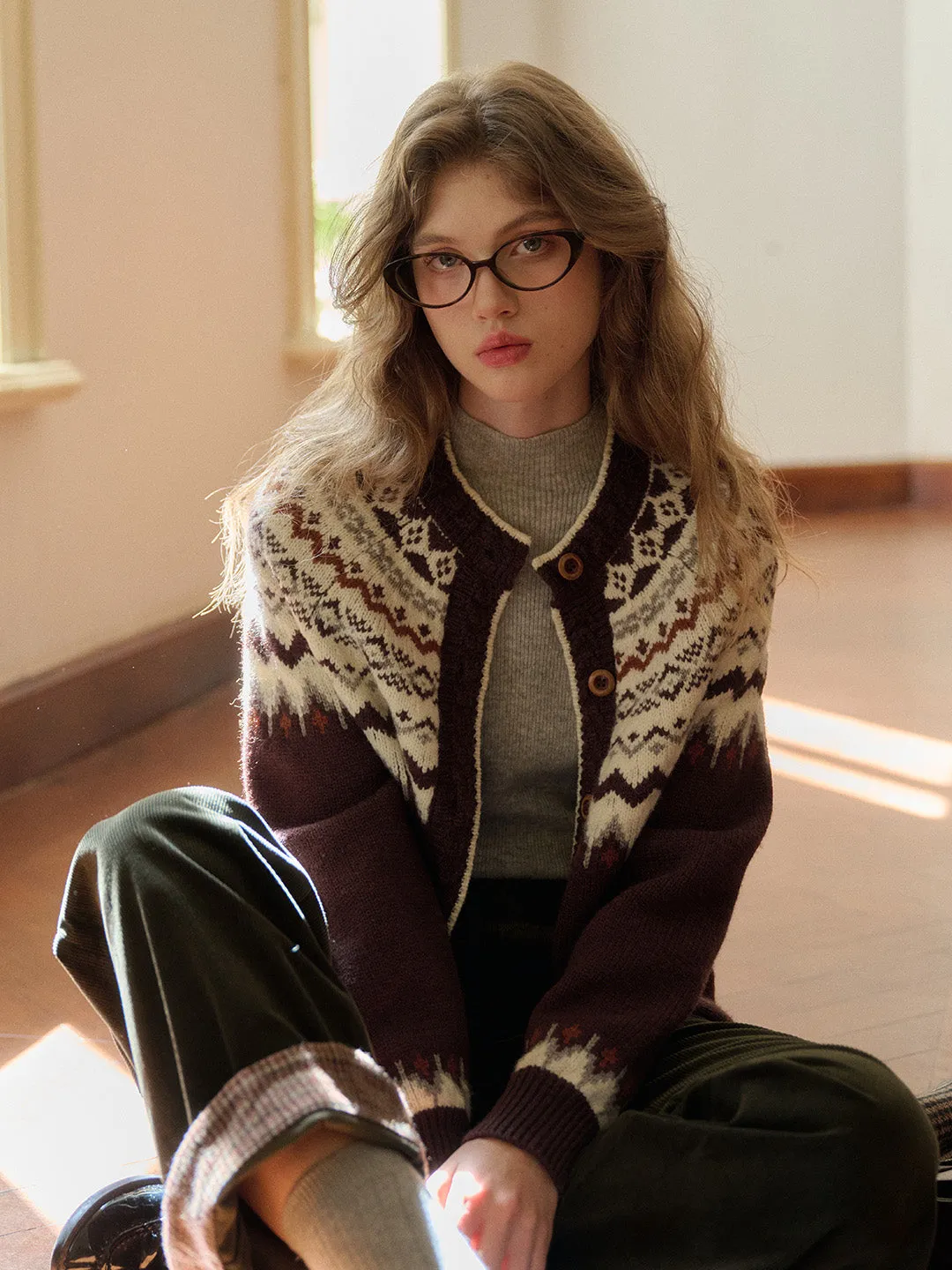 Dylan Round Neck Fair Isle Wool Cardigan sold by Simple Retro product image thumbnail 4