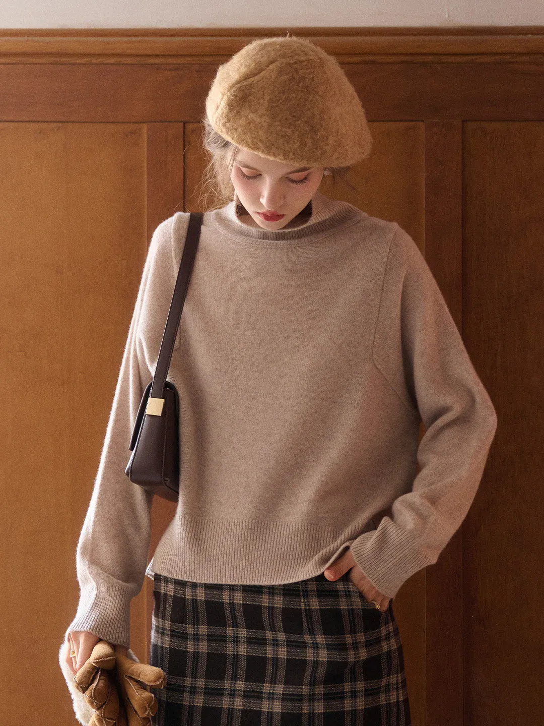 Fallon Turtleneck 100% Wool Sweater sold by Simple Retro product image thumbnail 4