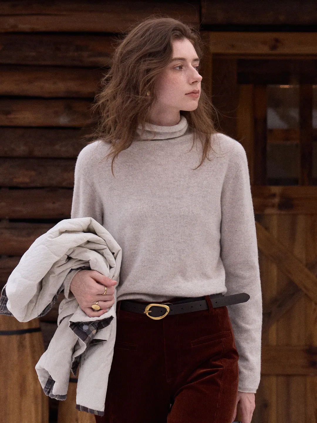 Marilyn Turtleneck Wool Cashmere Sweater sold by Simple Retro product image thumbnail 3