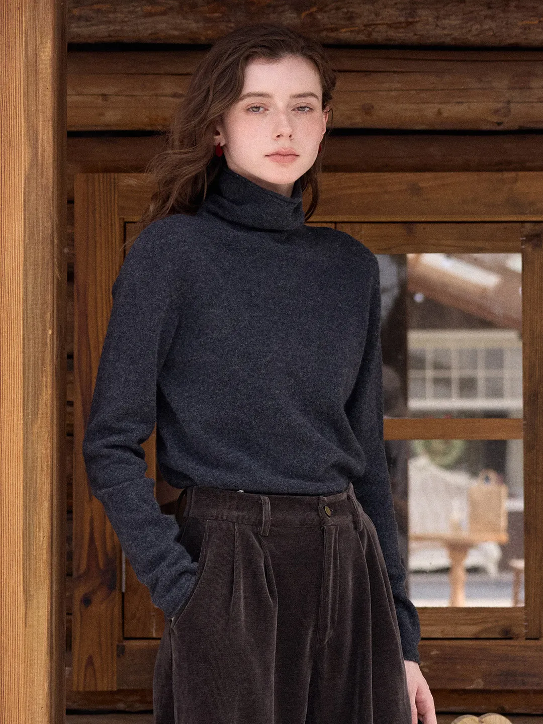 Marilyn Turtleneck Wool Cashmere Sweater sold by Simple Retro product image thumbnail 4