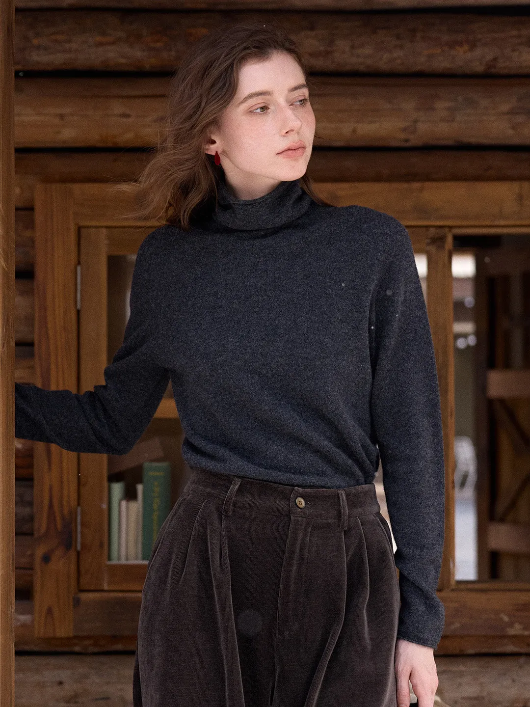 Marilyn Turtleneck Wool Cashmere Sweater sold by Simple Retro product image thumbnail 5