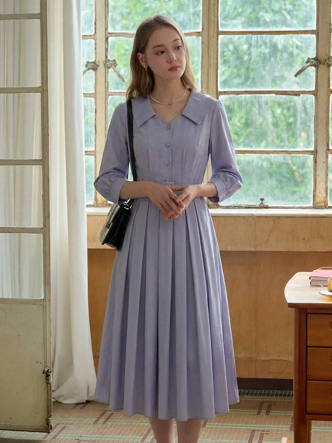 Nala Sweetheart Neck Pleated Dress sold by Simple Retro