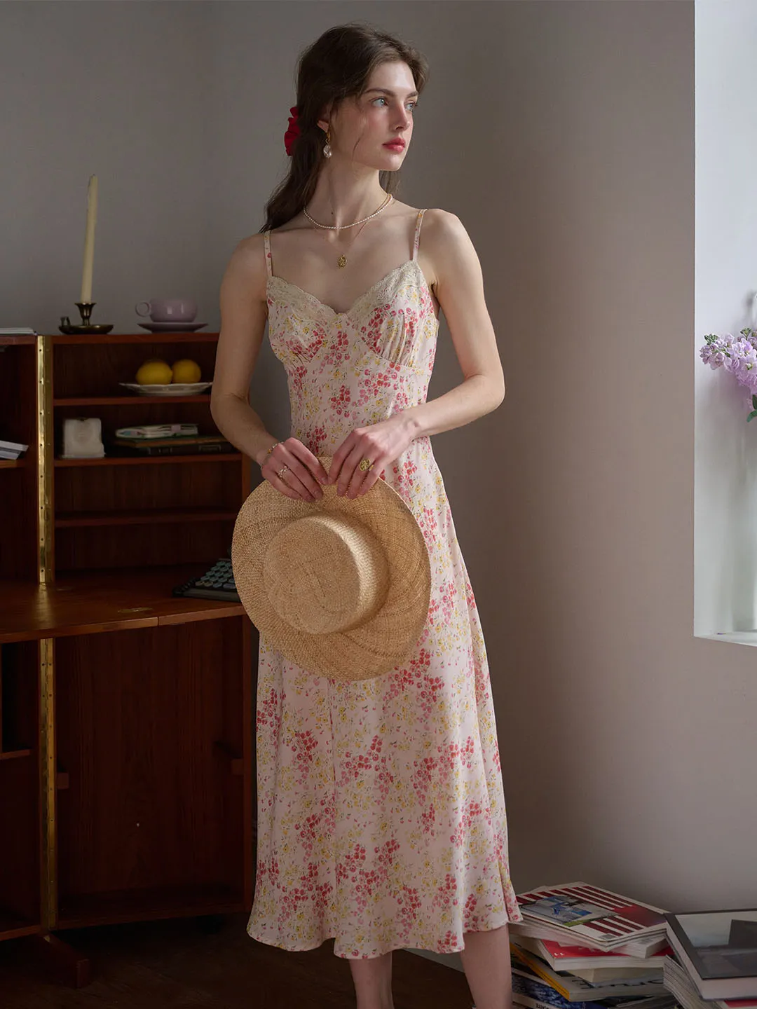 Juliana Lace Patchwork V-neck Floral Suspender Dress sold by Simple Retro product image thumbnail 4