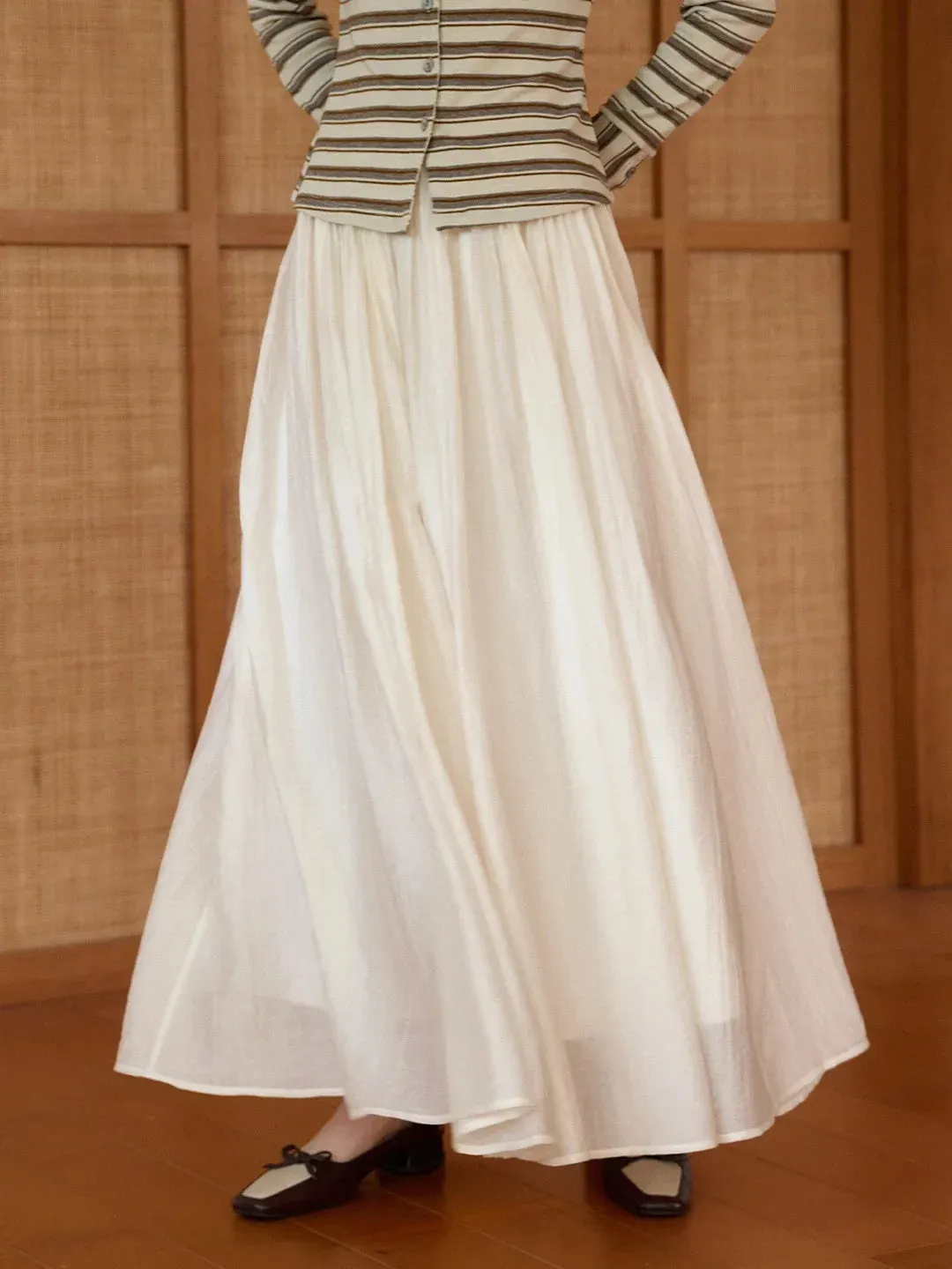 Harlee Flowy Pleated Lyocell Skirt sold by Simple Retro