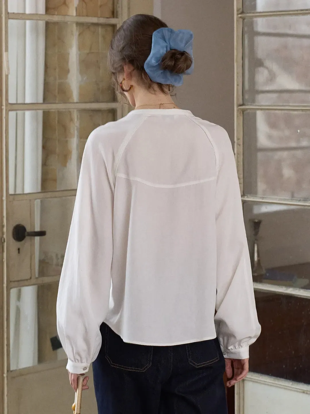 【Final Sale】Saoirse Tie Collar Linen Blouse sold by Simple Retro product image thumbnail 5