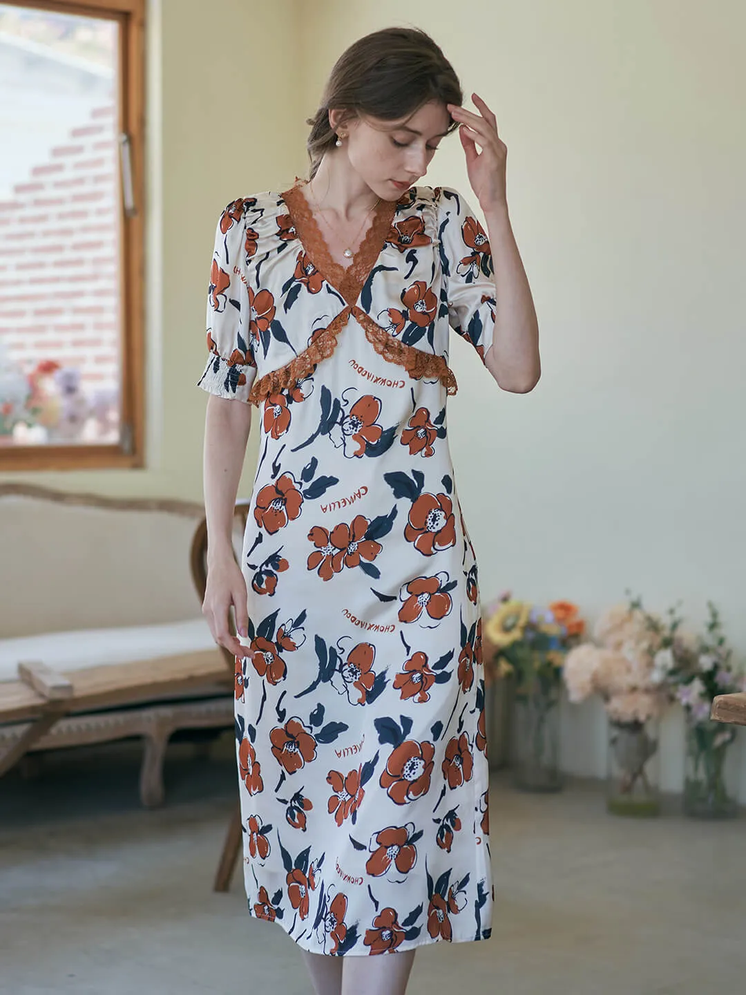 【Final Sale】Chowxiaodou Camellia Printed Red Midi Dress sold by Simple Retro product image thumbnail 2