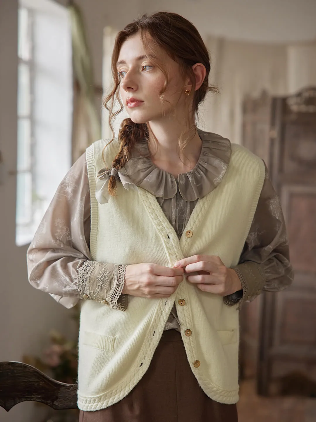 Brielle Cable White Knitted Vest sold by Simple Retro product image thumbnail 2